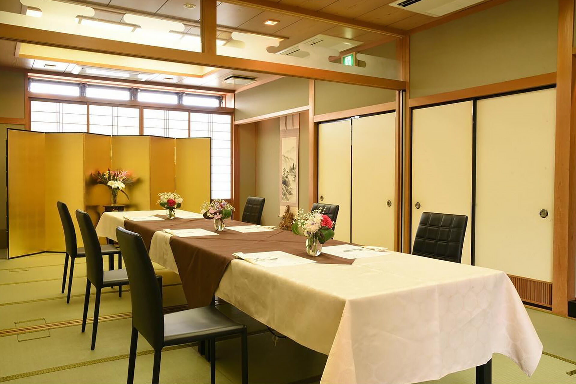 料理・空間・おもてなしへのこだわり